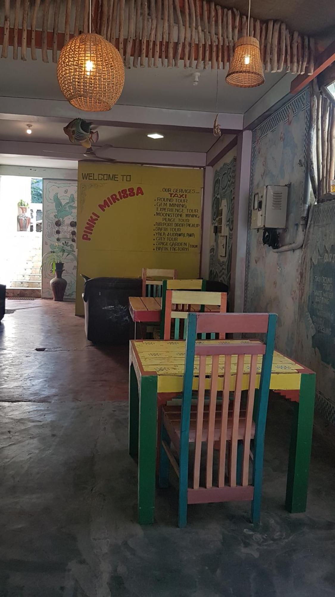 Pinki Nest Hotel Mirissa Ngoại thất bức ảnh